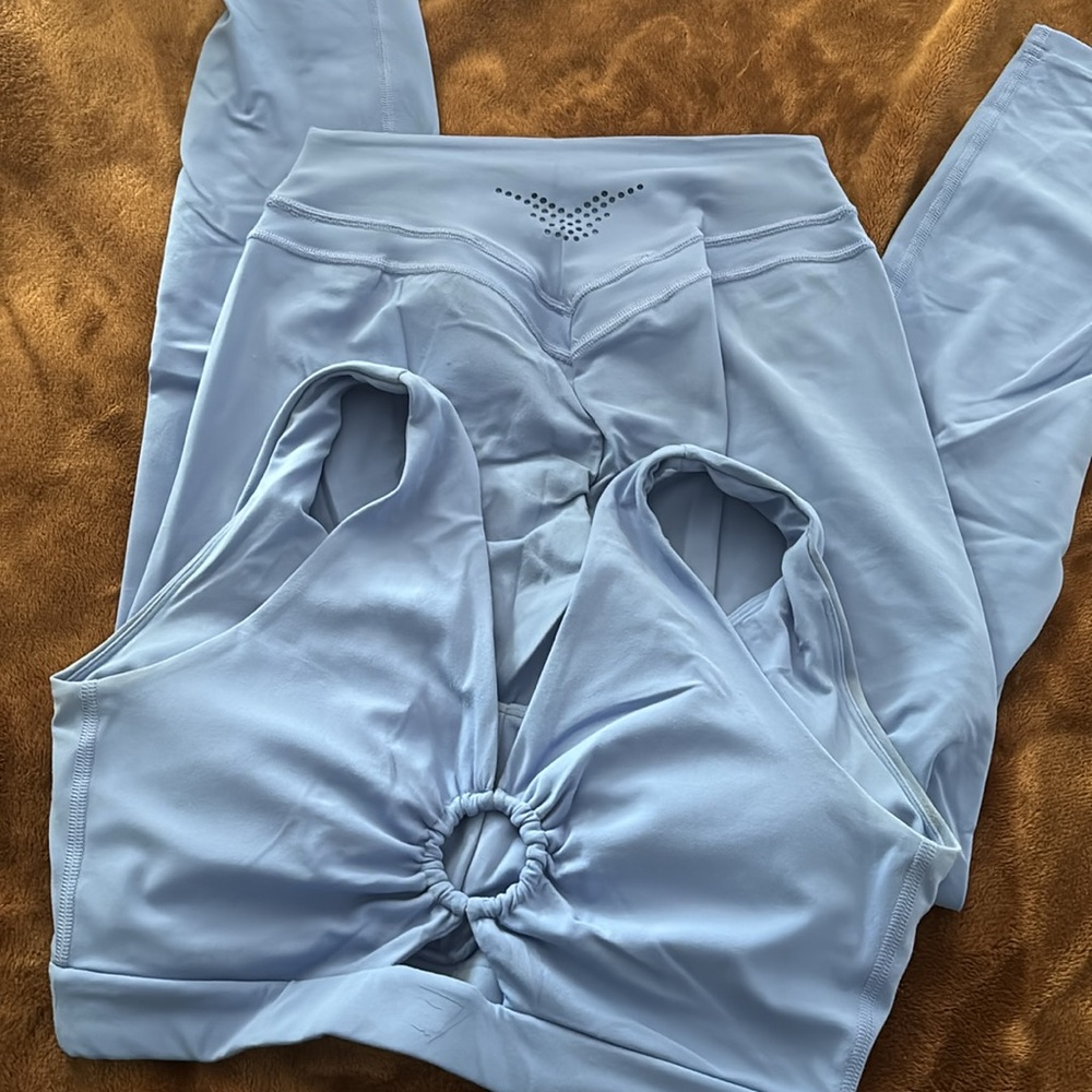 Gymshark Whitney Simmons V2 Set - Picture 5 of 7